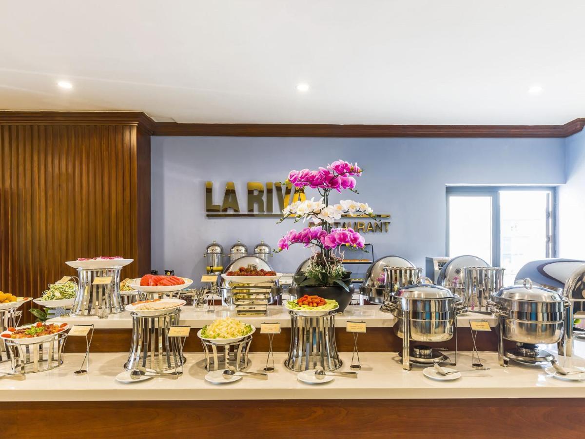 Ibiza Riverfront Da Nang Hotel Powered By Aston Екстериор снимка
